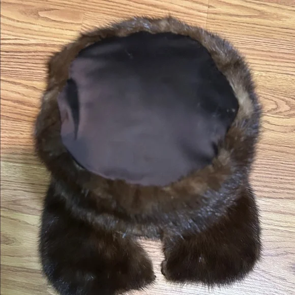 Vintage 2 mink fur hats and 2 mink fur collars - Picture 3 of 7